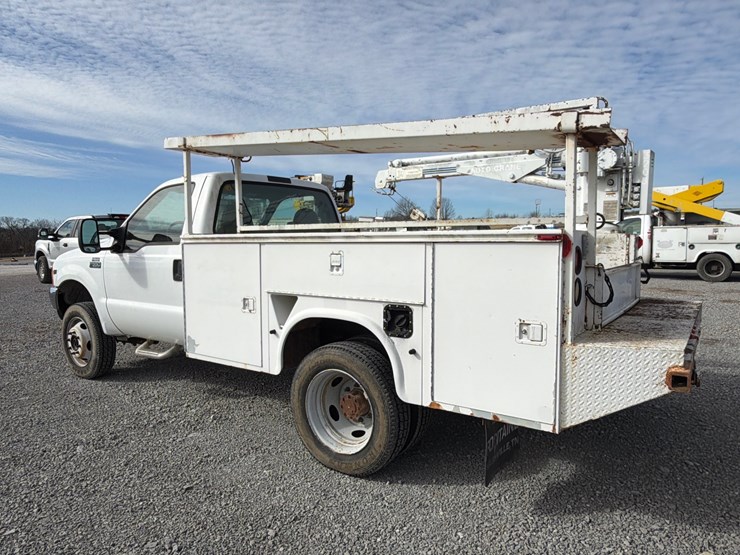 2001-ford-f550-image-6