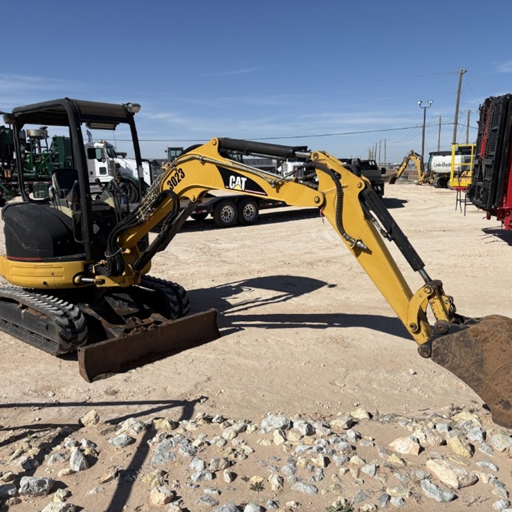 2003 CATERPILLAR 303CR