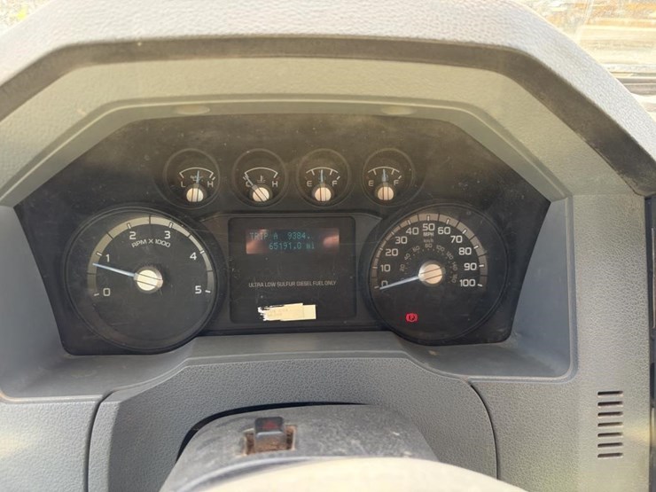 2011-ford-f750-image-14