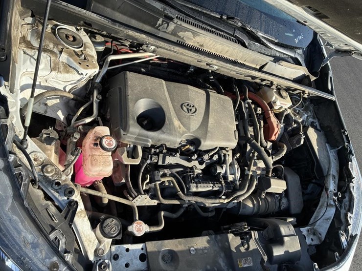 2019-toyota-rav4-image-8