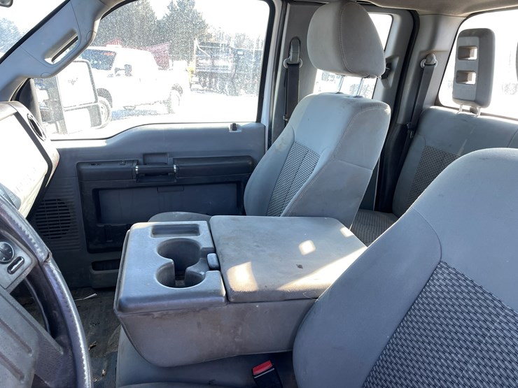 2015-ford-f250-image-30