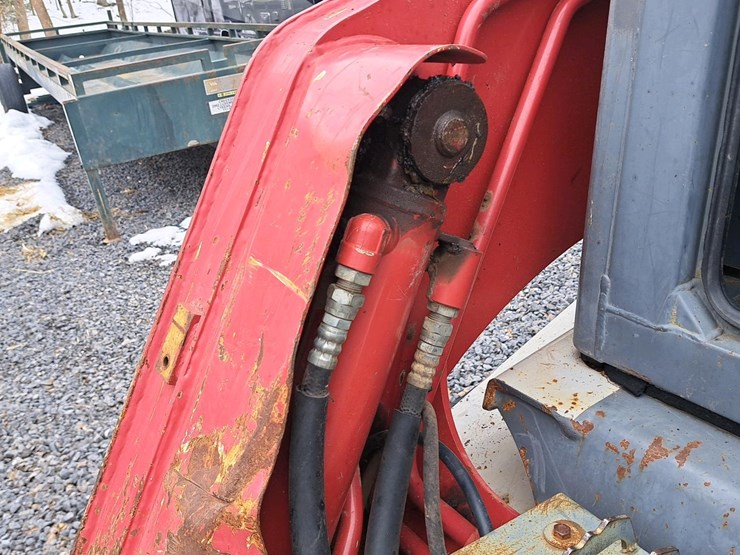 2014-takeuchi-tl10-image-32