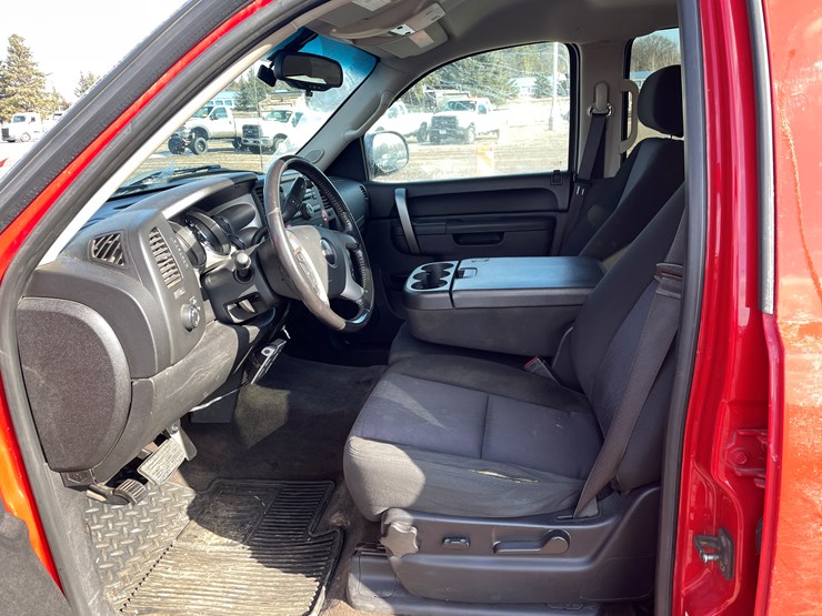 #1525-•-2012-gmc-sierra-sle-pickup-truck-(has-mn-title)-image-25