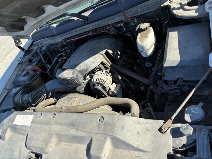 2008-chevrolet-2500-image-6