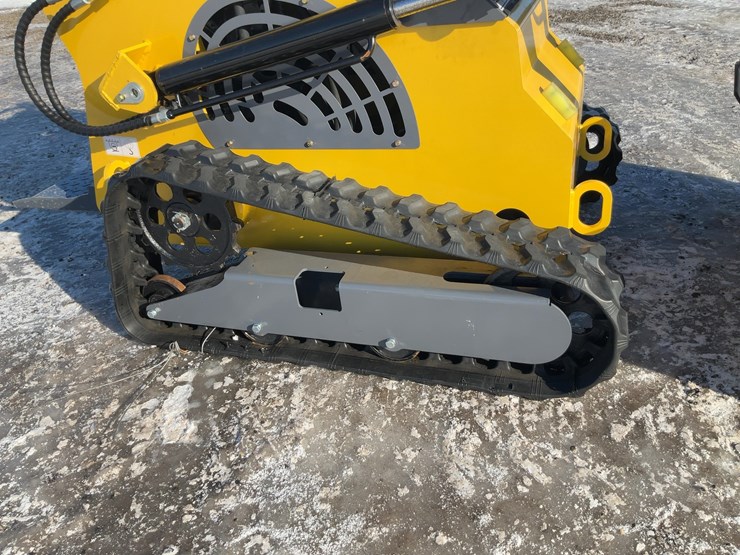 #1013-•-unused-landhero-t460-mini-skid-steer-loader-image-19