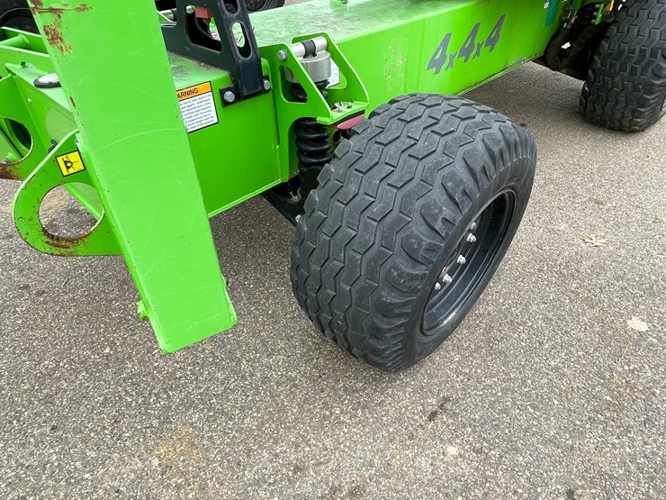 #4221-•-nifty-sd64-4x4x4-telescopic-boom-lift-image-14