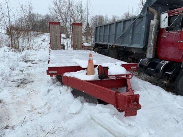 18-ft-tri/a-equipment-trailer-image-3