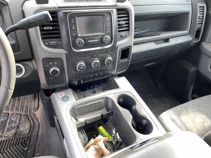 2017-dodge-ram-5500-image-73