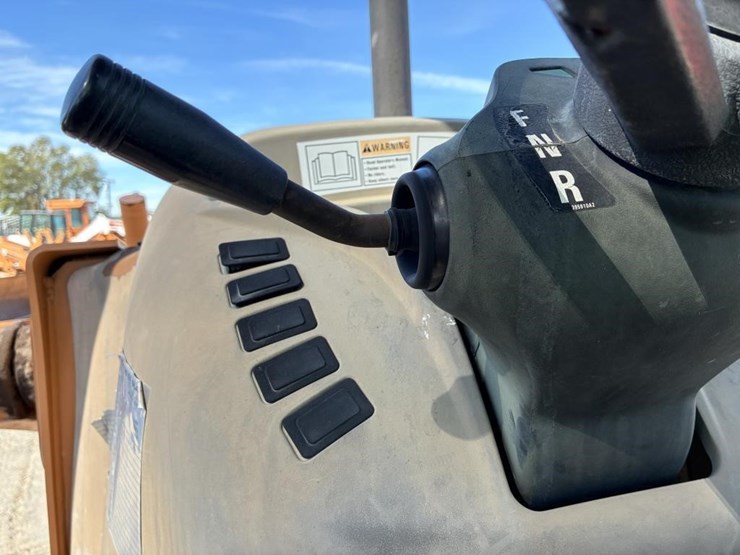 2007-case-580sm-image-20