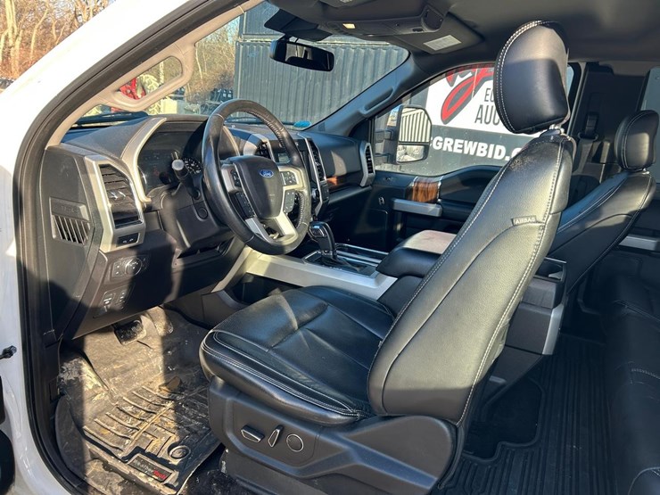 2018-ford-f150-image-21