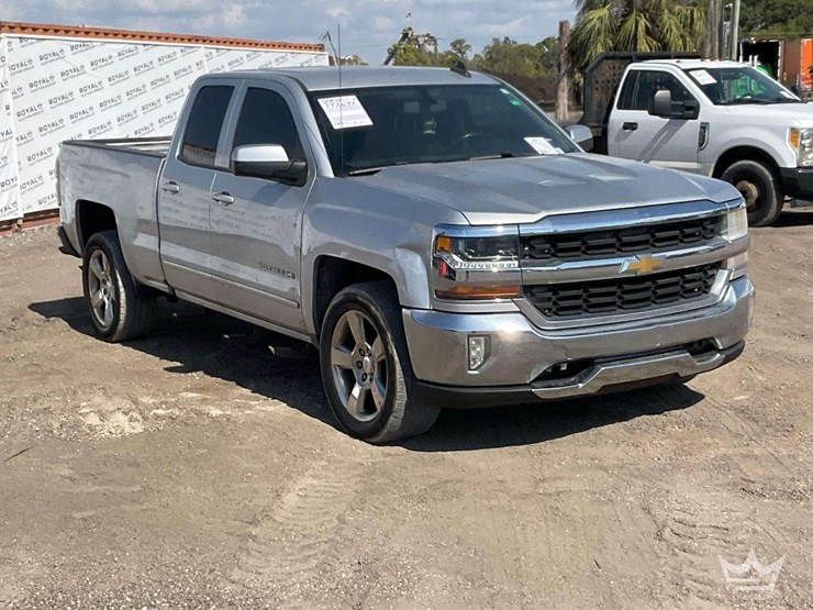 2016-chevrolet-silverado-1500-image-2