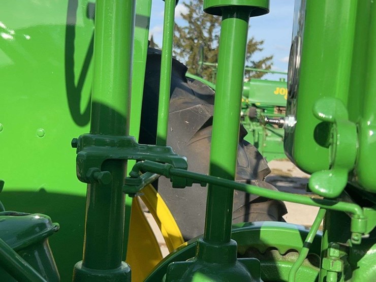 john-deere-model-b-image-33