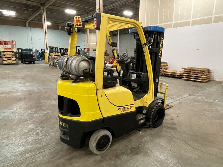 #167-•-2016-hyster-fortis-50-propane-forklift-image-5