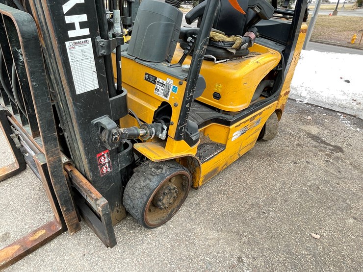 2019-hyundai-25lc-7a-image-14