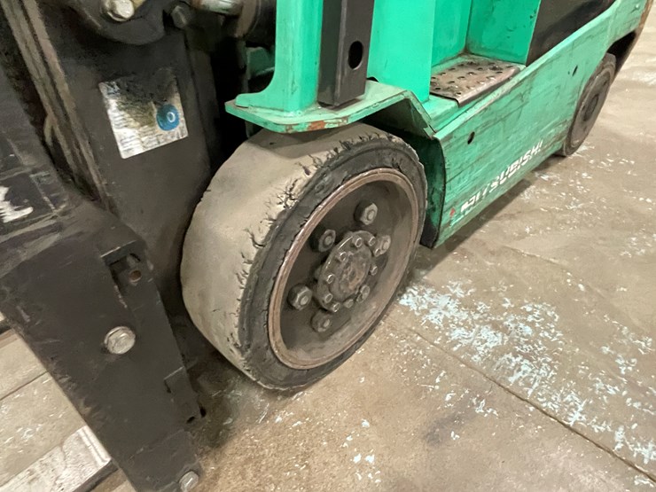 #181-•-2017-mitsubishi-electric-forklift-image-13