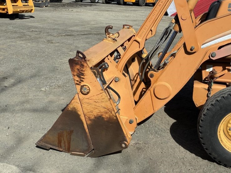 2007-case-580sm-image-8