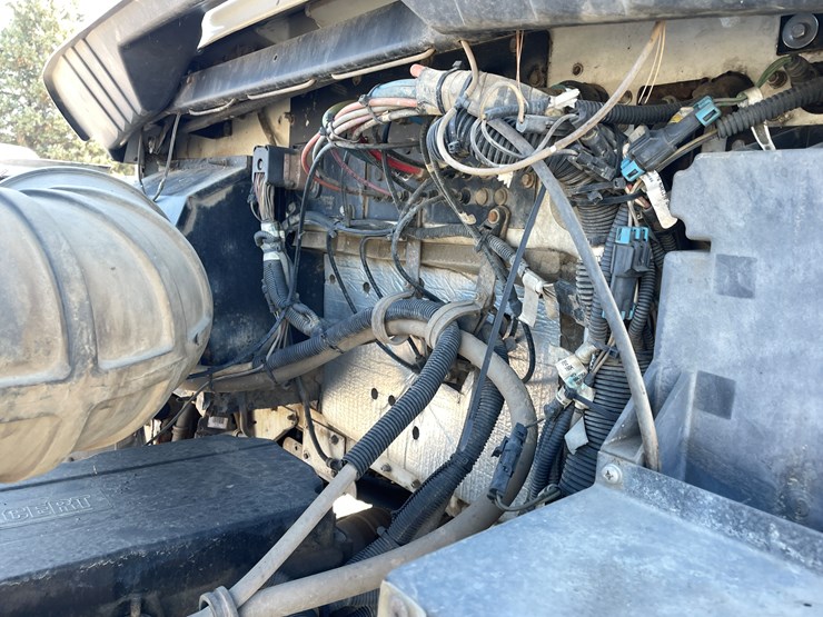 2006-kenworth-t800-image-32