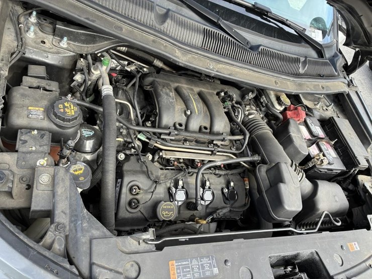 2018-ford-explorer-image-7