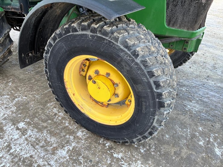 john-deere-5085e-image-11