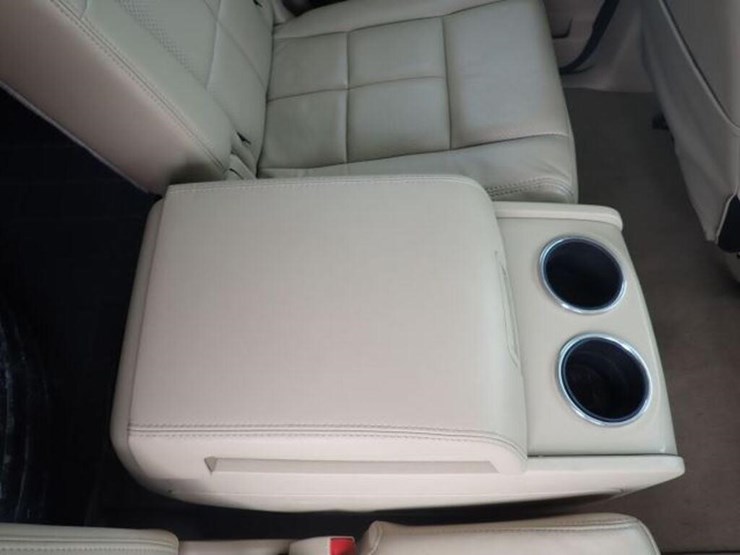 2009-lincoln-navigator-image-42