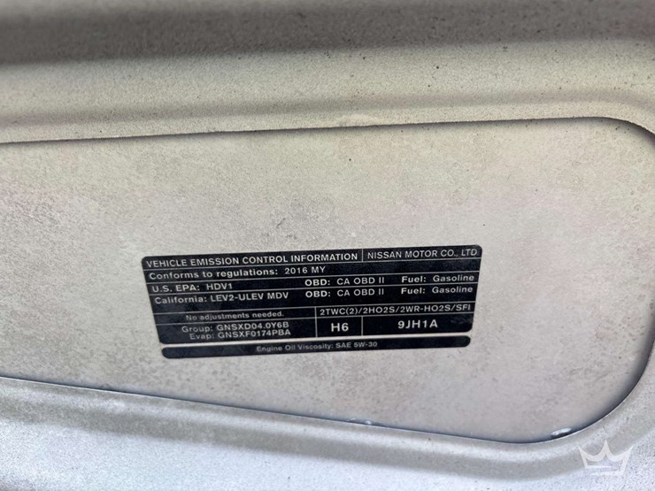 2016-nissan-nv2500-image-10