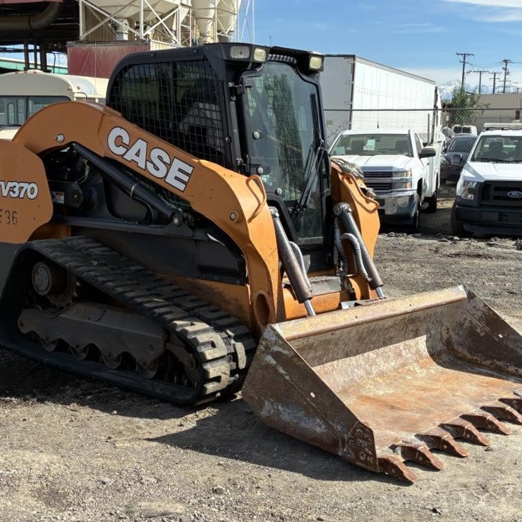 2019 CASE TV370