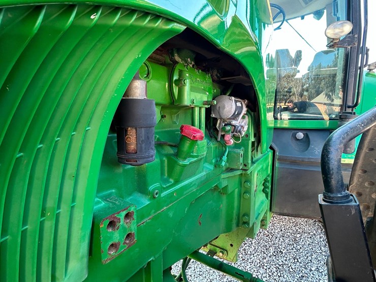 2004-john-deere-8320-image-36