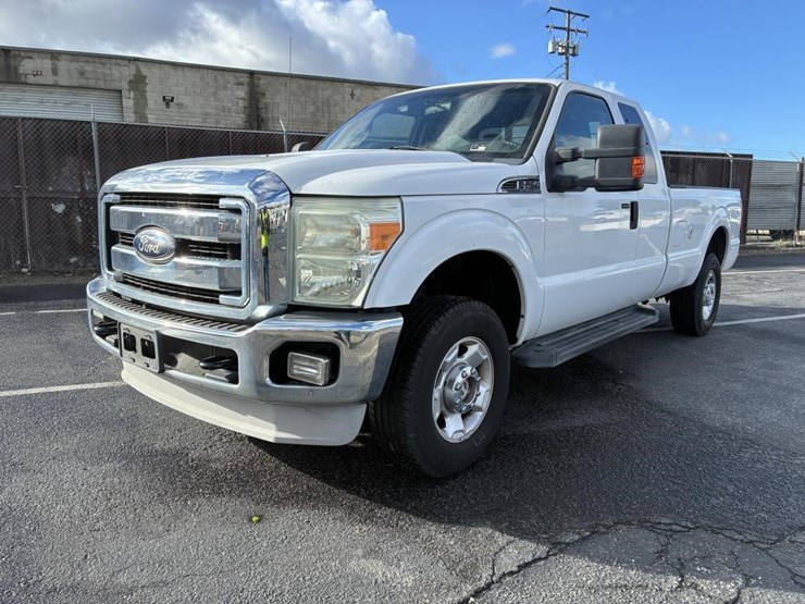 2011-ford-f250-image-1