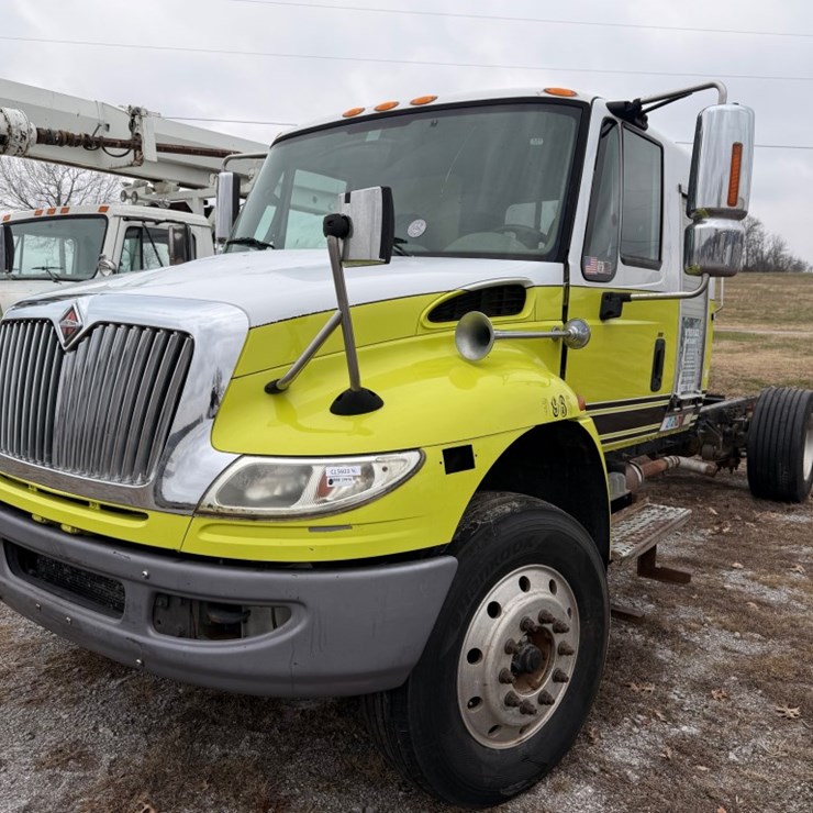 2012 INTERNATIONAL DURASTAR 4300