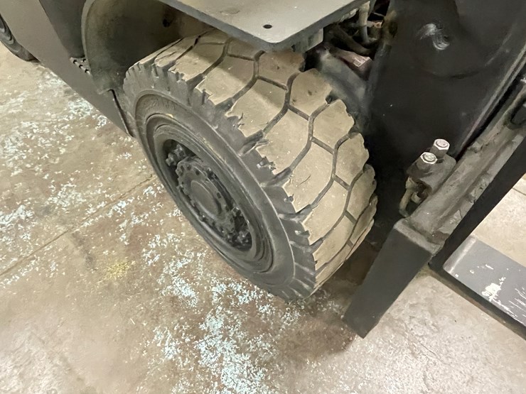 #164-•-2016-hyster-fortis-90-turbo-diesel-forklift-image-24