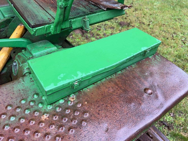 john-deere-40-image-42