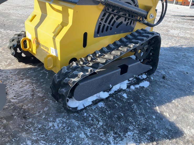 #1014-•-unused-landhero-t460-mini-skid-steer-loader-image-9