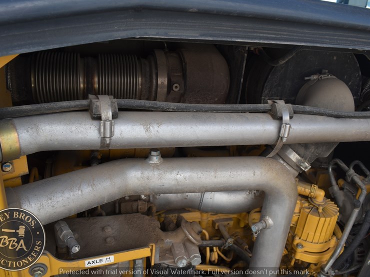 2013-deere-770g-image-53