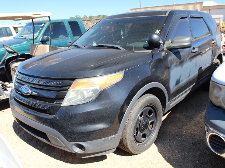 2014-ford-explorer-image-5