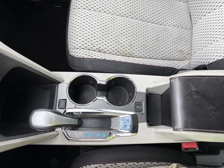 2014-chevrolet-equinox-image-17