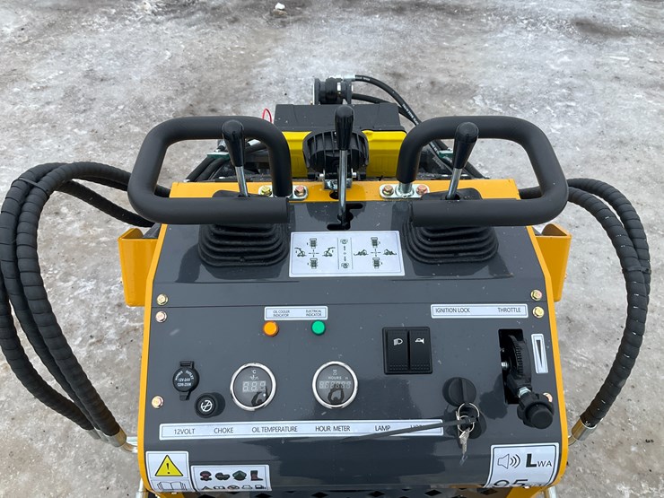 #1000-•-unused-sdll60-mini-skid-steer-image-19