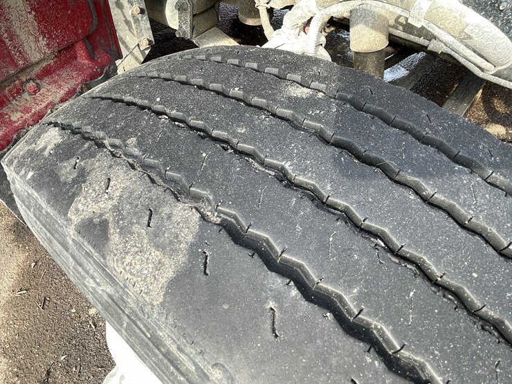 2018-peterbilt-337-image-63