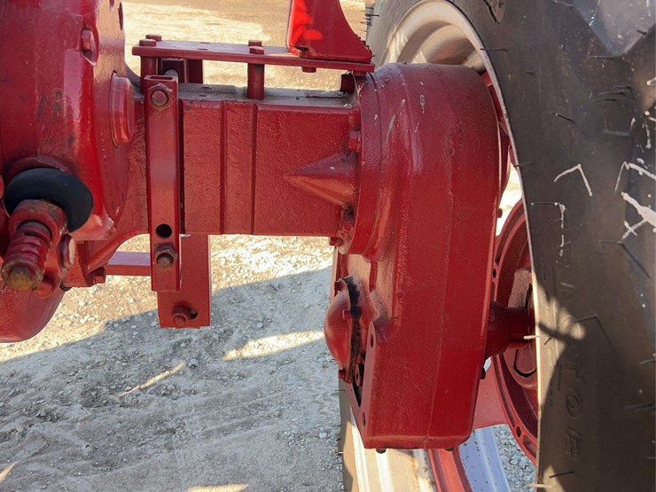 farmall-super-m-high-clearance-lp-image-60