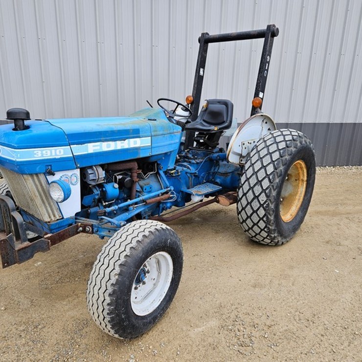 FORD 3910