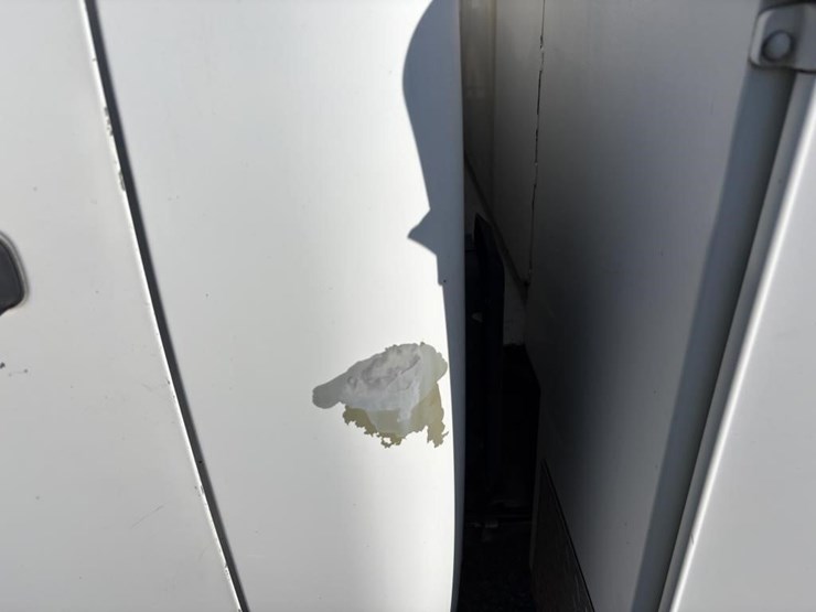 2011-chevrolet-2500-image-39