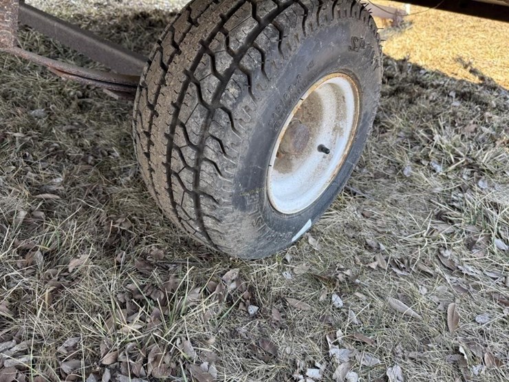 leland-89"-x-8'-tilt-bed-trailer-image-4