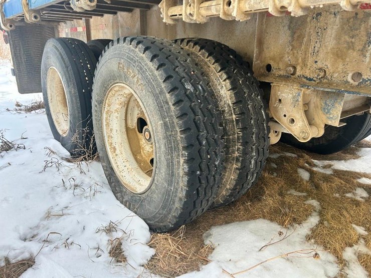 1974-great-dane-spray-tender-trailer-image-6