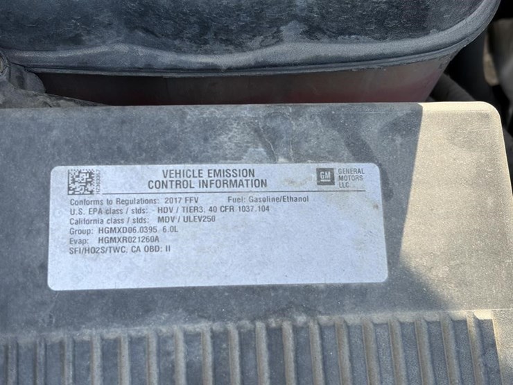 2017-chevrolet-2500-image-19