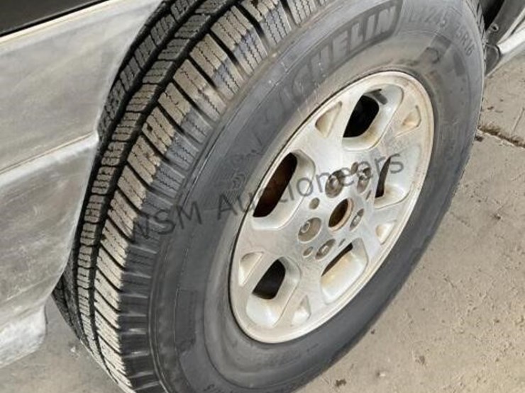 2000-jeep-grand-cherokee-laredo-image-8