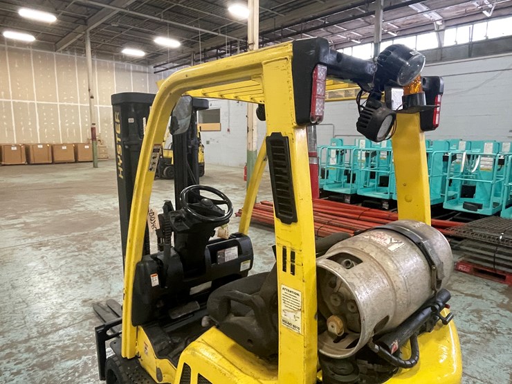 #174-•-2006-hyster-s30-propane-forklift-image-16