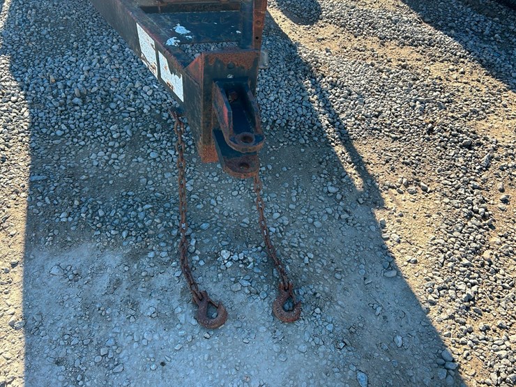 adams-nurse-trailer-tank-image-24