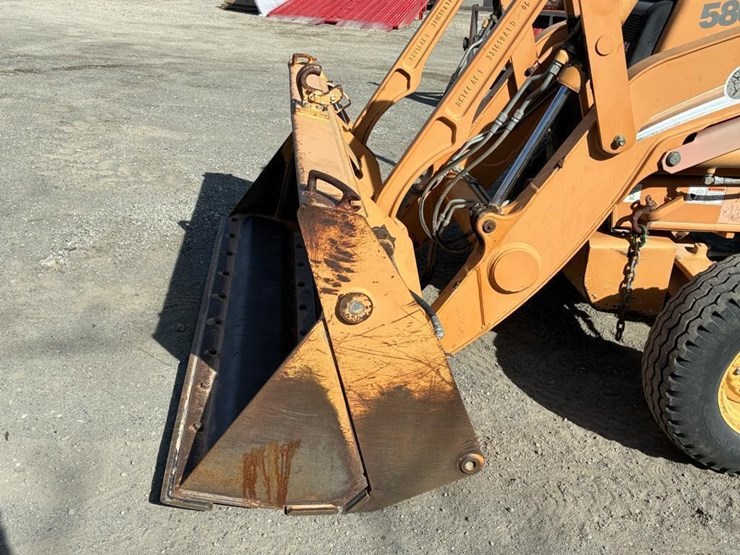 2007-case-580sm-image-5