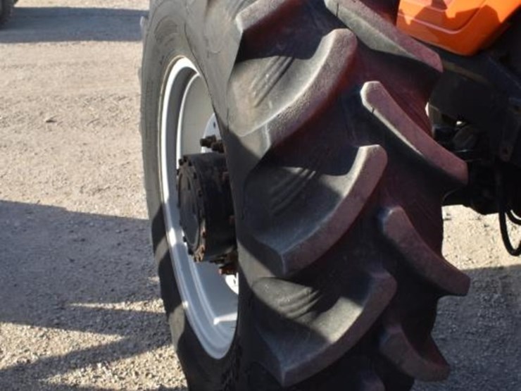 agco-allis-8785-image-12