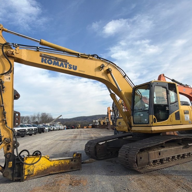 2010 KOMATSU PC200 LC-8
