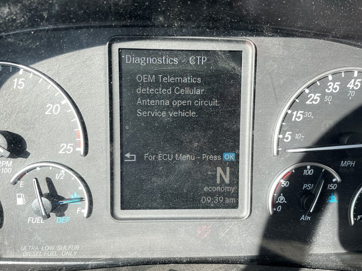 #1460-•-2022-freightliner-truck-tractor-(has-mn-title)-image-27